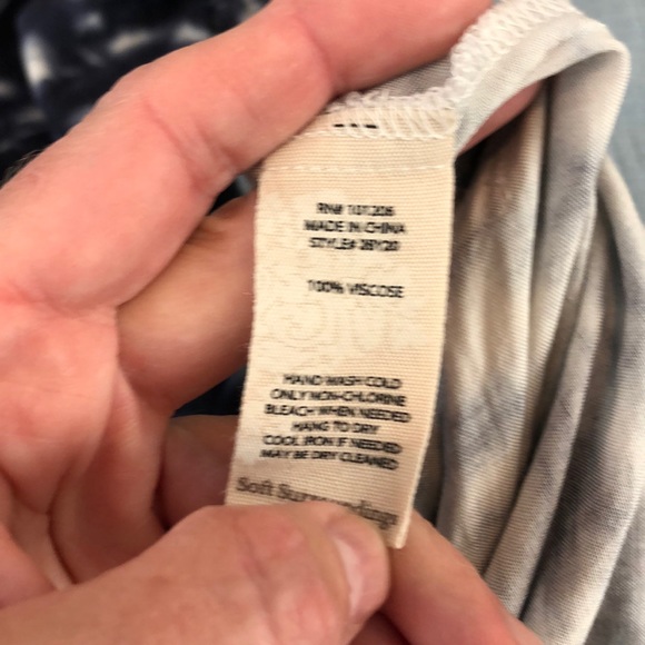 Soft Surroundings L Tie-Dye Tunic Long Sleeves - Picture 7 of 7